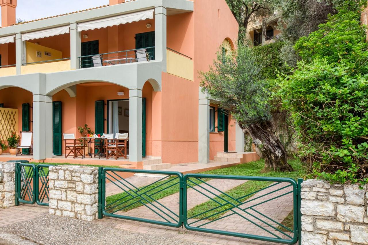 Dimeli Junior Apartment At The Beach Barbati Exterior photo